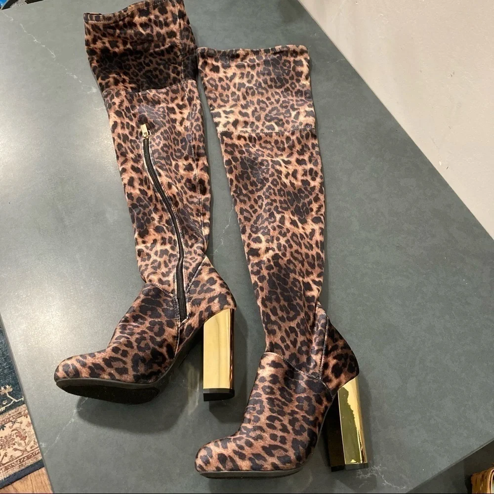 Bamboo sz 5.5 leopard print velvet OTK thigh high boots gold heel